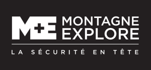 Montagne explore noir et blanc de plus près